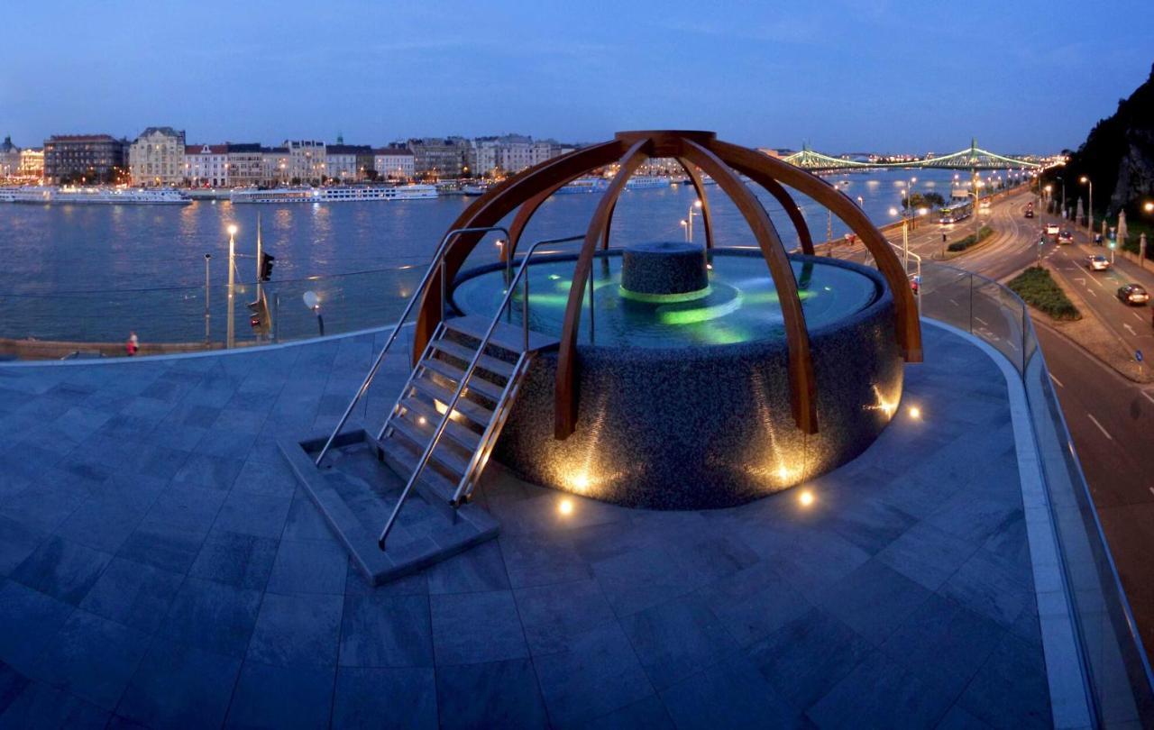 Chill On The Screened Balcony-Budapest Most Historic Landmarks Exterior foto